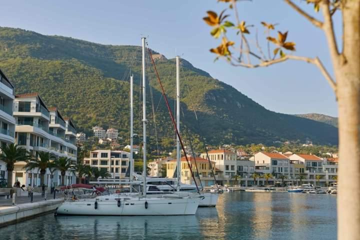 Blue Sea Apartamento Herceg Novi Exterior foto