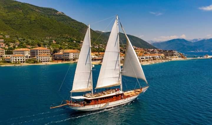 Blue Sea Apartamento Herceg Novi Exterior foto