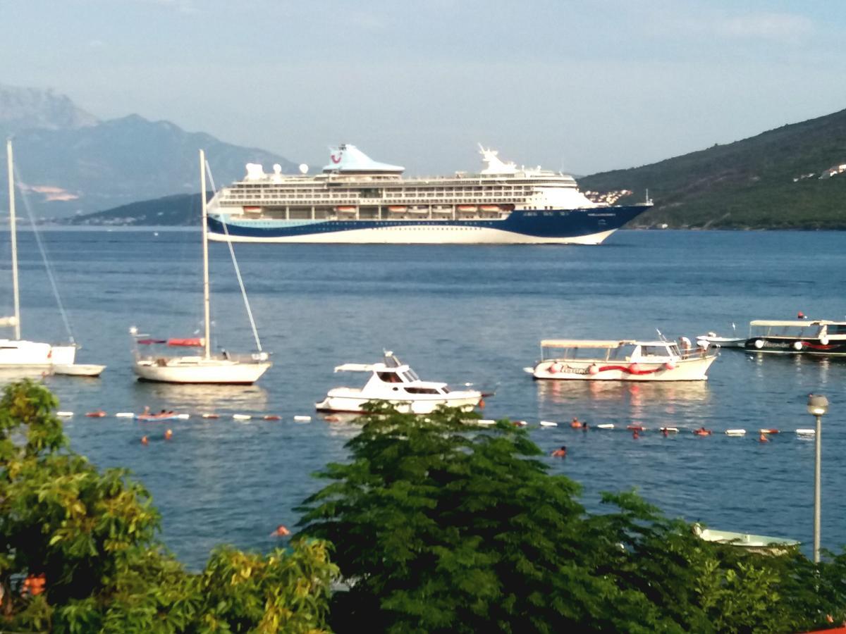 Blue Sea Apartamento Herceg Novi Exterior foto